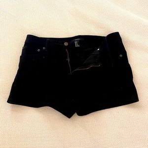 Forever21 black shorts 🖤